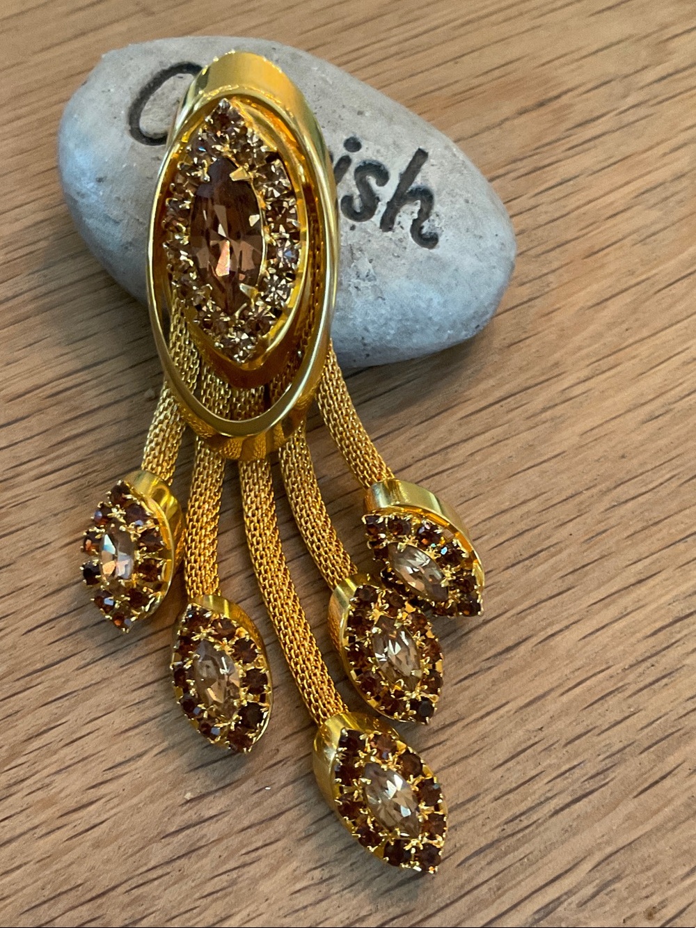 Vintage Gold-Tone Brown Crystal Waterfall Tassel 
Pendant